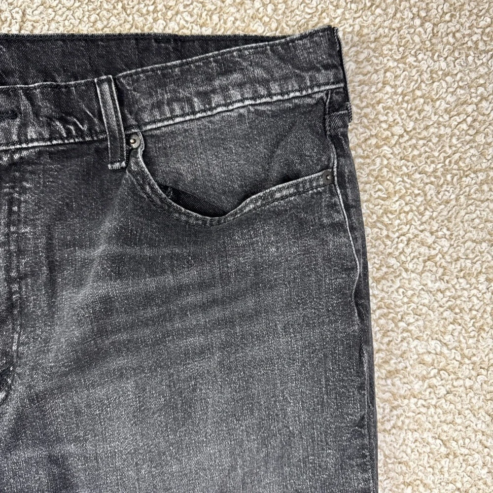 Levis 559 Relaxed Fit Straight Leg Men's Size 40X32 Black Denim Jeans Stretch